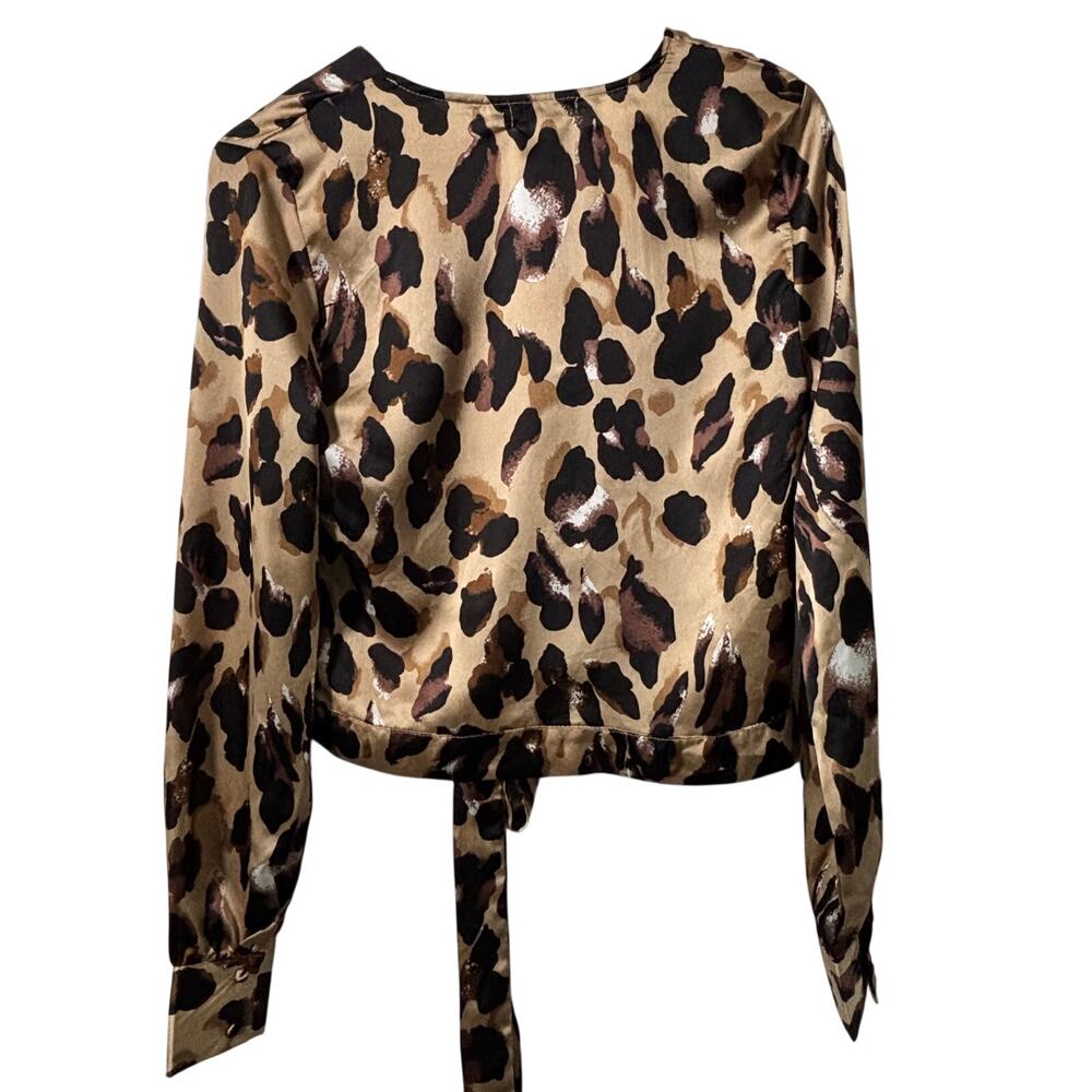 Boohoo Tall Satin Leopard Print Wrap Top – Size 4 - Picture 3 of 8